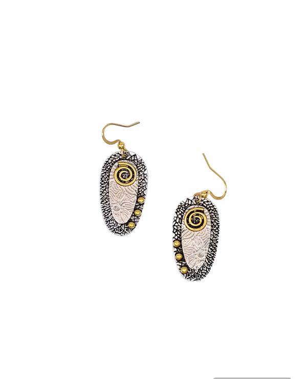 Oval Vintage Tri-Tone Earrings  #DE099